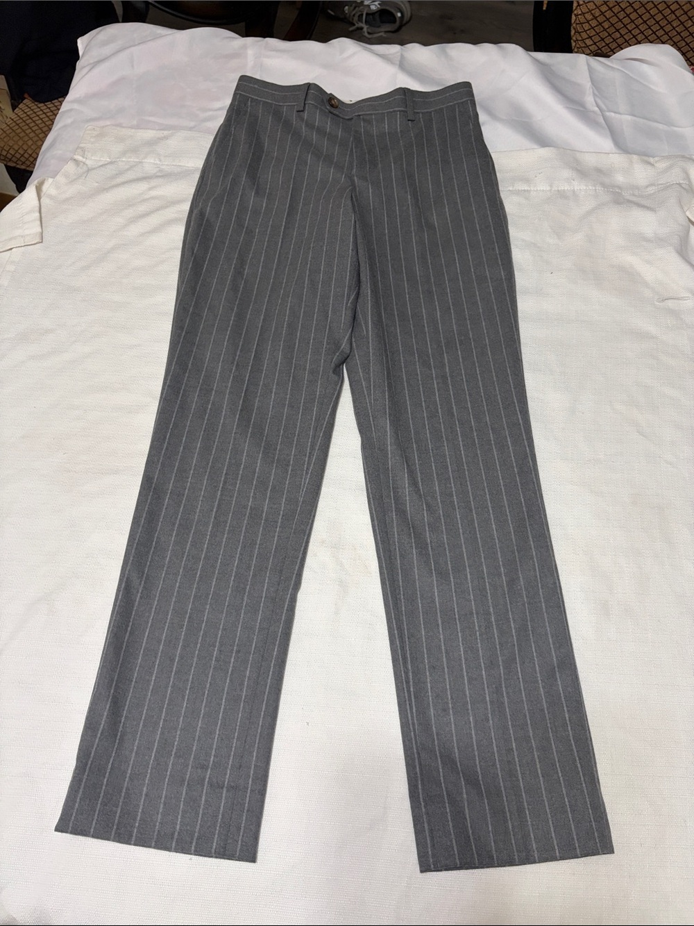 Lauren Ralph Lauren Gray Pinstripe Dress Trousers Sz 14R waist 28” longer 36